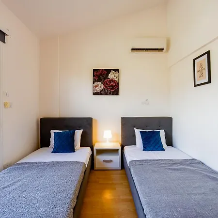 Villa Dimitra Kato Yialia