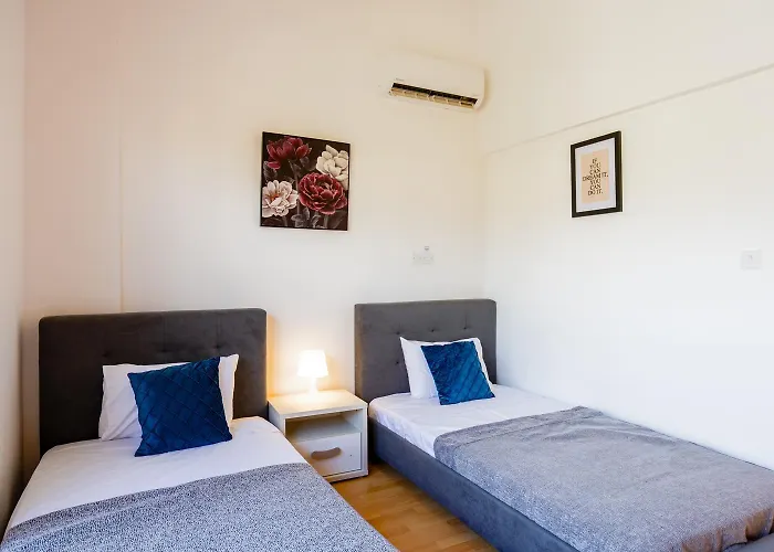 Dimitra Villa Kato Yialia